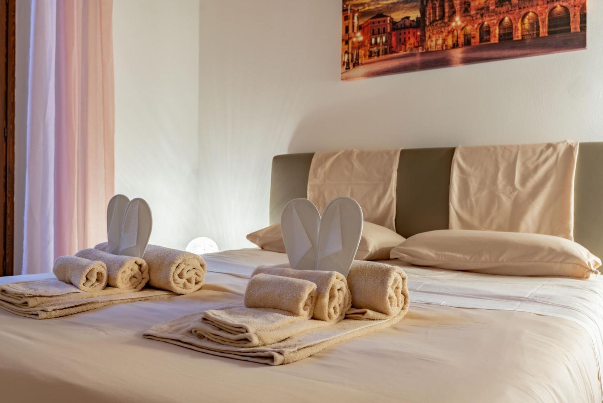 -Near Arena & Giuletta- Pet Friendly Mazzini Palace Verona Bagian luar foto