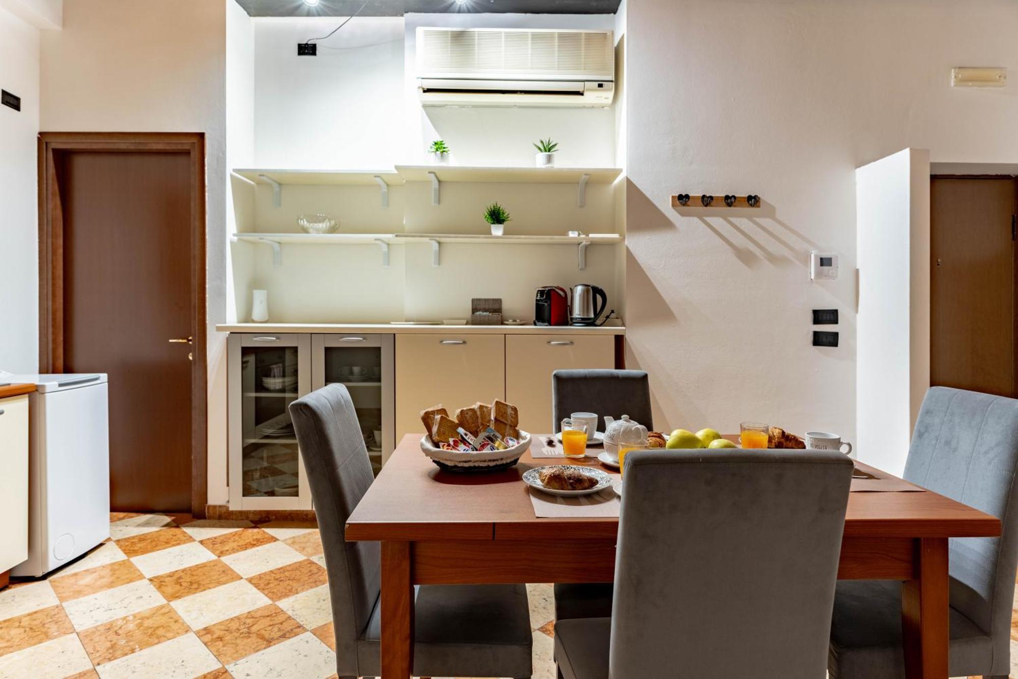 -Near Arena & Giuletta- Pet Friendly Mazzini Palace Verona Bagian luar foto