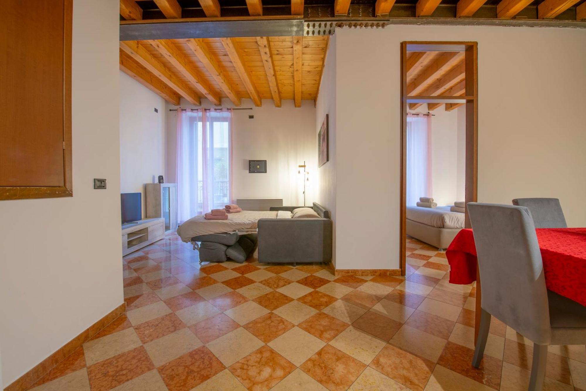 -Near Arena & Giuletta- Pet Friendly Mazzini Palace Verona Bagian luar foto